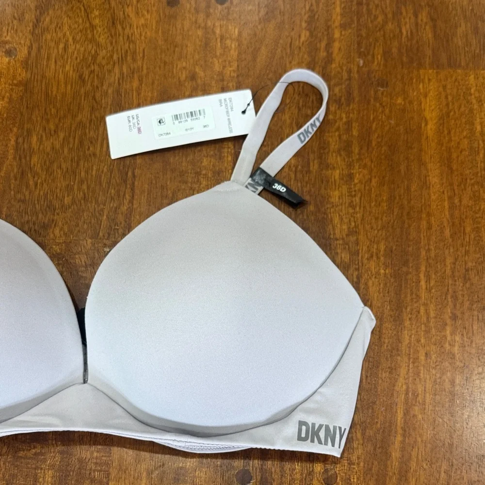 NWT DKNY Women's Light Lavendar T-Shirt Bra